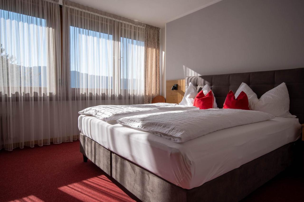 Hotel Tiroler Kreuz Esterno foto