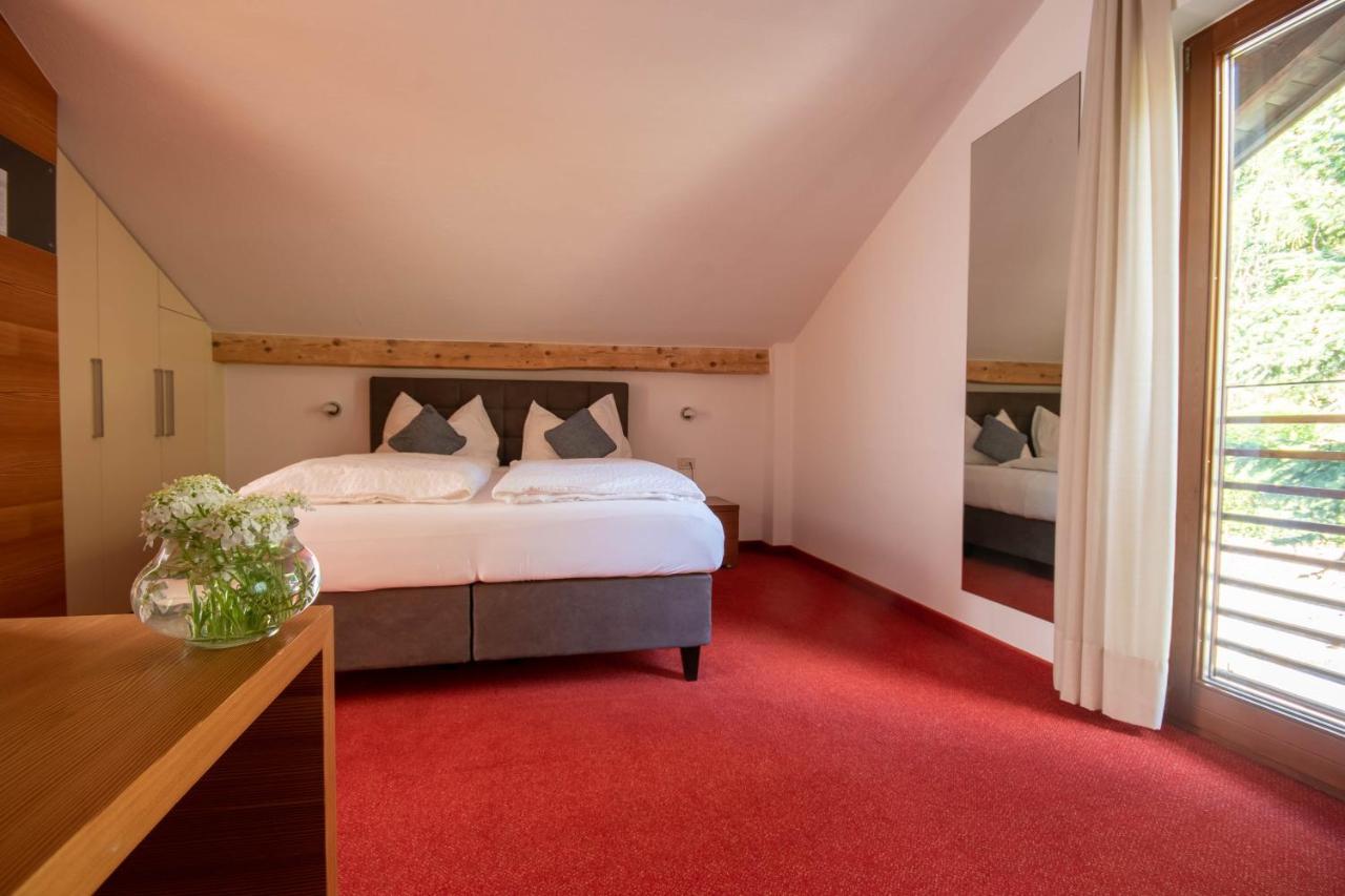 Hotel Tiroler Kreuz Esterno foto