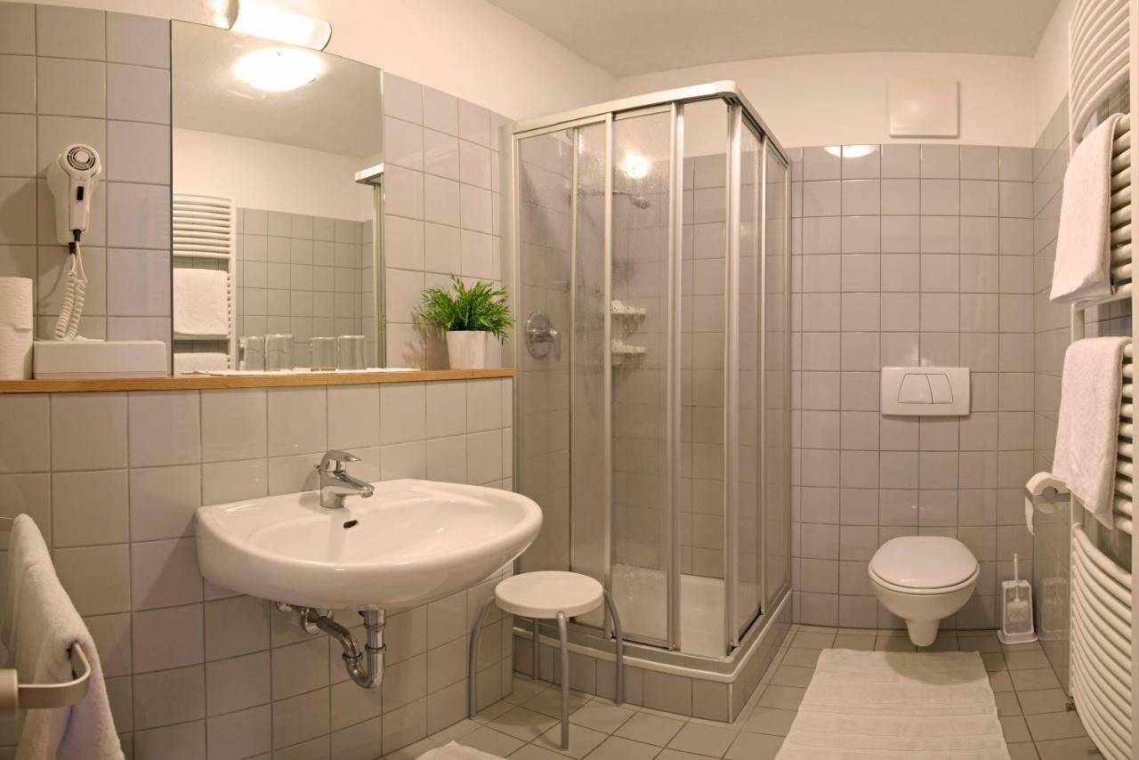 Hotel Tiroler Kreuz Esterno foto